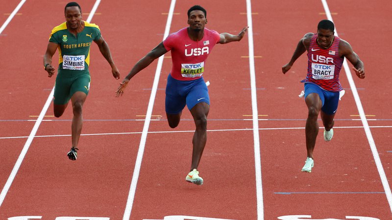 Fotografija: Kot ponavadi je finale teka na 100 m posebej odmeval. FOTO: Mike Segar/Reuters
