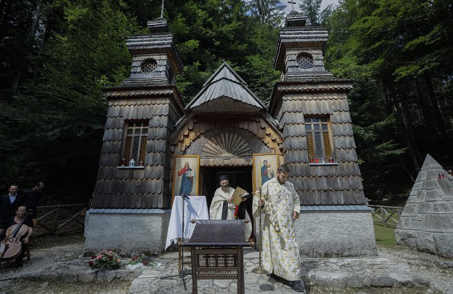 Slovesnost pri Ruski kapelici. FOTO: Jože Suhadolnik
