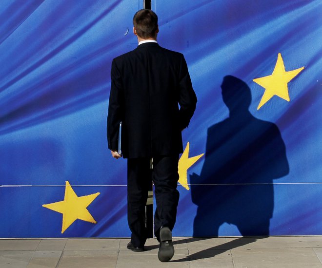 Najzanesljivejša se zdi perspektiva vrnitve k tistim načelom, ki so bila temeljna ob nastajanju evropske skupnosti. Ne gre za spodkopavanje temeljev EU, ampak za njihovo krepitev. FOTO: Yves Herman/Reuters

