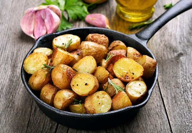 Kot smo videli, ima krompir več vitaminov in drugih hranil kot riž. FOTO: Arhiv Polet/Shutterstock
