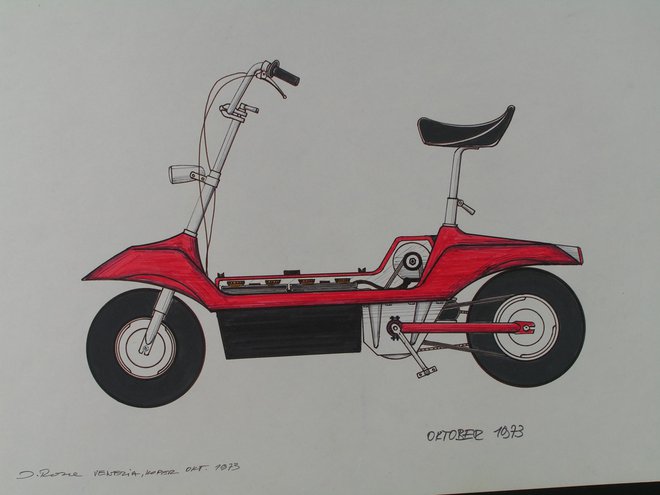 Rosova različica električnega skuterja, ki ga je zasnoval skupaj z Institutom Jožef Stefan že pred skoraj 50 leti. FOTO: osebni arhiv Igorja Rose
