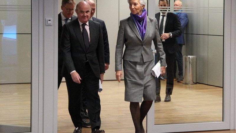 Fotografija: Območje evra se mora pripraviti na znatna povišanja obrestne mere, je minuli teden povedala Christine Lagarde, predsednica ECB. FOTO: Daniel Roland/AFP
