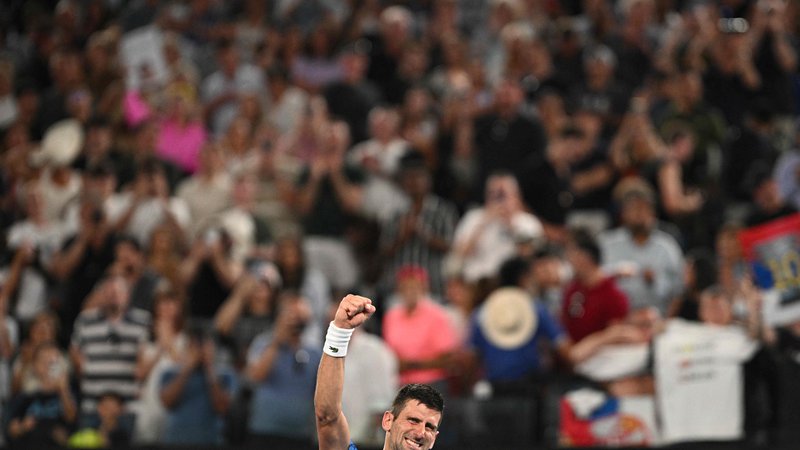 Fotografija: Za Novaka Đokovića je igrišče Roda Laverja drugi dom, tam je že devetkrat dvignil pokal. FOTO: Anthony Wallace/AFP
