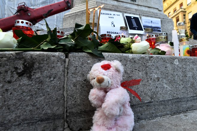 Spomin na žrtve v Zagrebu. FOTO: Denis Lovrovic/AFP