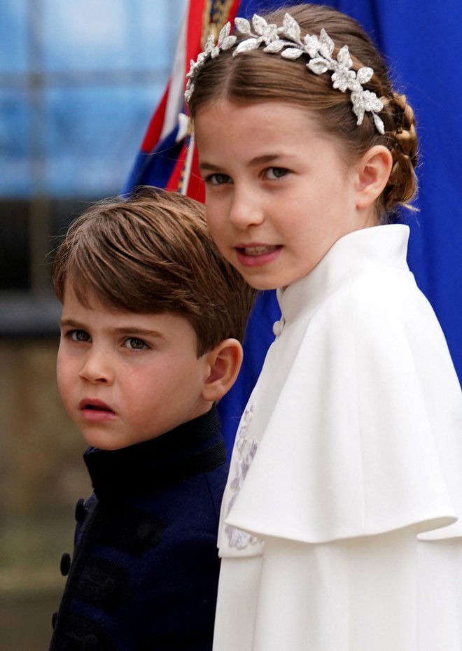 Princ Louis  in princesa Charlotte. FOTO: Andrew Milligan/AFP