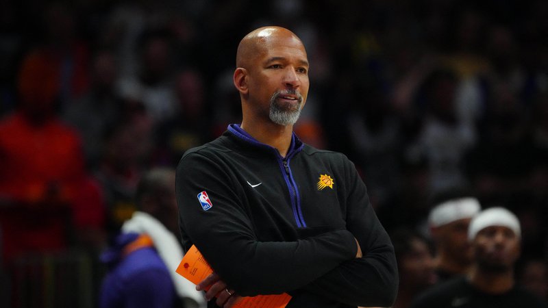 Fotografija: May 1, 2023; Denver, Colorado, USA; Phoenix Suns head coach Monty Williams during second half against the Denver Nuggets during game two of the 2023 NBA playoffs at Ball Arena. Mandatory Credit: Ron Chenoy-USA TODAY Sports Foto Ron Chenoy Usa Today Sports Via Reuters Con