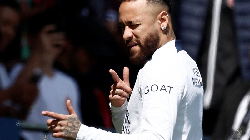 Fotografija: Neymar že od februarja ne igra za PSG, ki bi ga po poročilih številnih medijev z veseljem prodal. FOTO: Reuters
