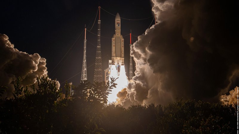Fotografija: Še zadnja izstrelitev ariane 5. FOTO: ESA-CNES-Arianespace/Optique video du CSG/P. Piron

 