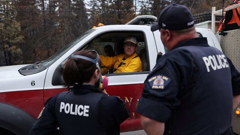 Fotografija: Kanadski policisti. FOTO: Jesse Winter/Reuters