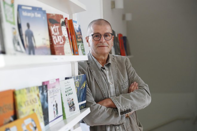 Slovenija bo na frankfurtskem knjižnem sejmu bolj kot druge države gostje izpostavila dve knjižni zvrsti, ki obe zahtevata branje na višji ravni, poezijo in filozofijo, poudarja Miha Kovač. FOTO: Leon Vidic