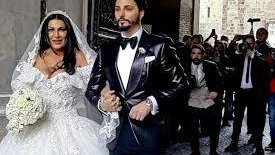Fotografija: Ko se je pred štirimi leti poročil z vdovo neapeljskega mafijskega šefa, se je na poroki zbralo kar nekaj pripadnikov Camore. FOTO:  AP
