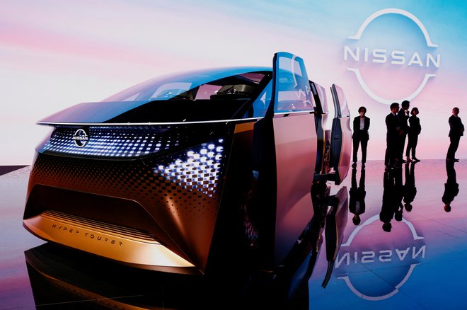 Nissan je pripravil množico študij, med njimi je luksuzni električni enoprostorec hyper tourer. FOTO: Isei Kato/Reuters