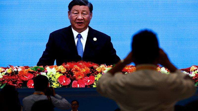 Fotografija: Še preden je prišla potrditev, da bo Xi pripotoval v San Francisco na vrhunsko srečanje Apeca, skupine za azijsko-pacifiško gospodarsko sodelovanje, se je začela prodaja vabil za njegovo večerjo s poslovneži. FOTO: Tingshu Wang/Reuters