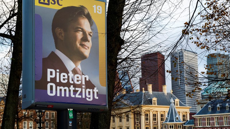 Fotografija: Pred tremi meseci ustanovljena stranka Nova družbena pogodba in njen voditelj Pieter Omtzigt sta daleč največji neznanki tokratnih volitev. FOTO: Piroschka Van De Wouw/Reuters