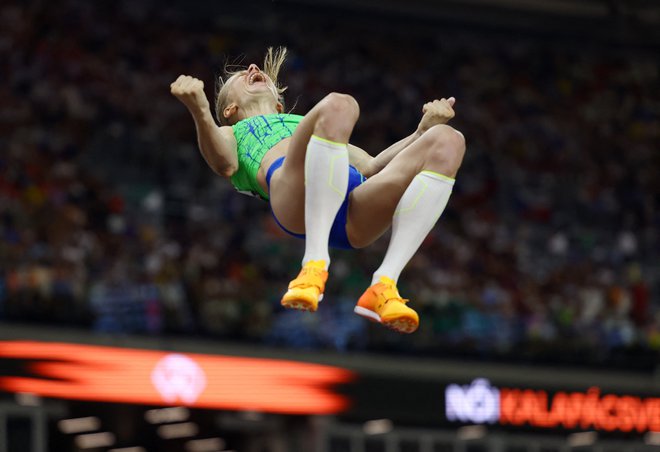 Tina Šutej je bila četrta na svetovnem prvenstvu. FOTO: Kai Pfaffenbach/Reuters