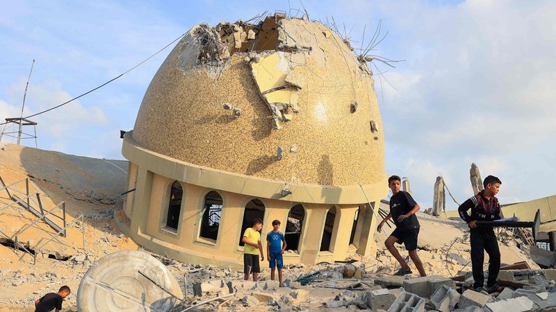 Fotografija: Po navedbah palestinske strani je bilo v konfliktu uničenih ali poškodovanih več kot sto mošej. FOTO: AFP