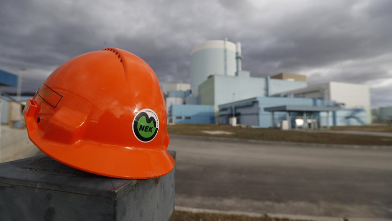 Fotografija: Na slovenski strani je lastnica krške nuklearke in za zdaj edini investitor v Jek 2 družba Gen energija. FOTO: Leon Vidic/Delo