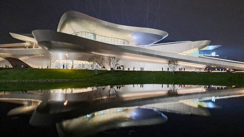 Fotografija: Za Worldcon 2023 so v Čengduju postavili muzej znanstvene fantastike. FOTO: Rebecca Bailey/AFP