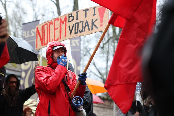 Protest proti Natu v Ljubljani. Foto Črt Piksi Delo