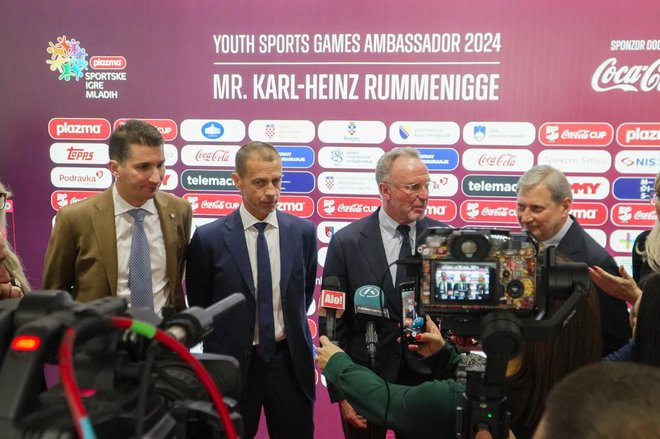 Zdravko Marić, Aleksander Čeferin, Karl-Heinz Rummenigge in Johannes Hahn februarja v Beogradu. FOTO: Facebook Športne Igre Mladih