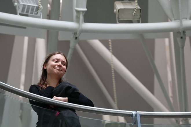 Na obravnavi sodišča je bila kot gostja navzoča švedska podnebna aktivistka Greta Thunberg. FOTO: Frederick Florin/AFP 