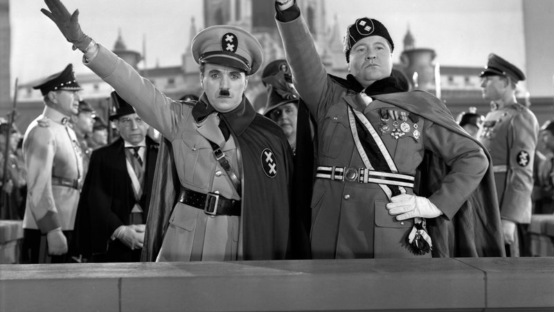 Fotografija: Najslavnejši film Charlieja Chaplina je Veliki diktator iz leta 1940, v katerem se je norčeval iz Hitlerja. FOTO: Dokumentacija Dela