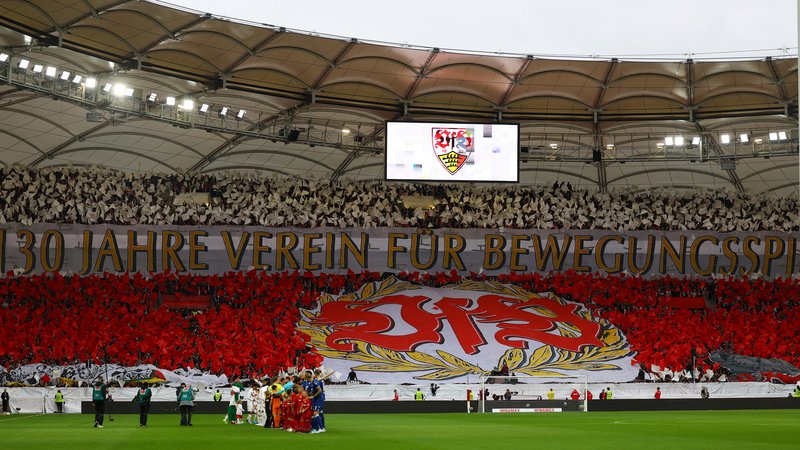 Fotografija: Stuttgart Arena bo gostila tekmo Slovenije in Danske. FOTO: Kai Pfaffenbach/Reuters