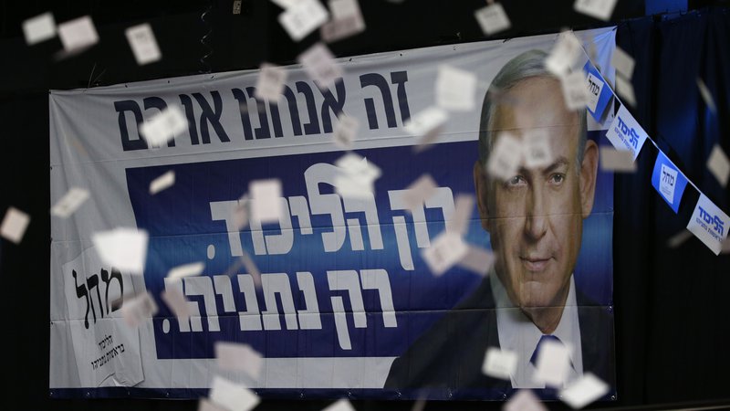 Fotografija: Benjamin Netanjahu postaja simbol razgradnmje starega sveta.  FOTO: Jack Guez/Afp
