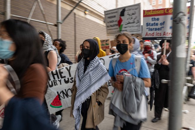 Demonstranti za Gazo v New Yorku FOTO: Spencer Platt/Getty Images via AFP