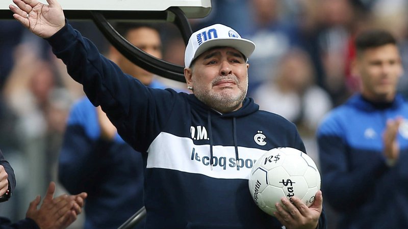 Fotografija: Diego Maradona je bil eden od najboljših nogometašev v zgodovini. FOTO: Agustin Marcarian/Reuters