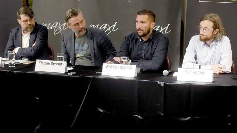 Fotografija: Luka Novak, Klemen Dvornik, Boštjan Dermol in Rok Andree na tiskovni konferenci o avtorskih pravicah v EU. FOTO: Roman Šipić/delo