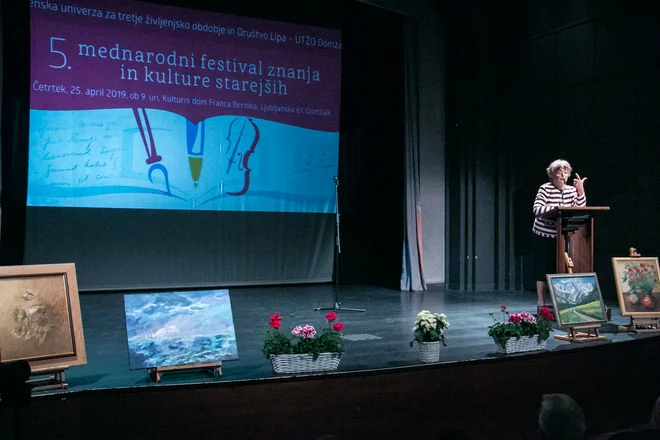 Družba se posveča predvsem izobraževanju do upokojitve, vse, kar sledi, pa ji je odveč, je poudarila prof. dr. Ana Krajnc. Foto arhiv SUTŽO