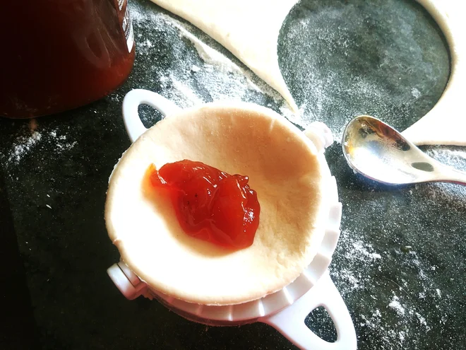 Marelična marmelada(ali po želji druga). Foto: Tanja Drinovec