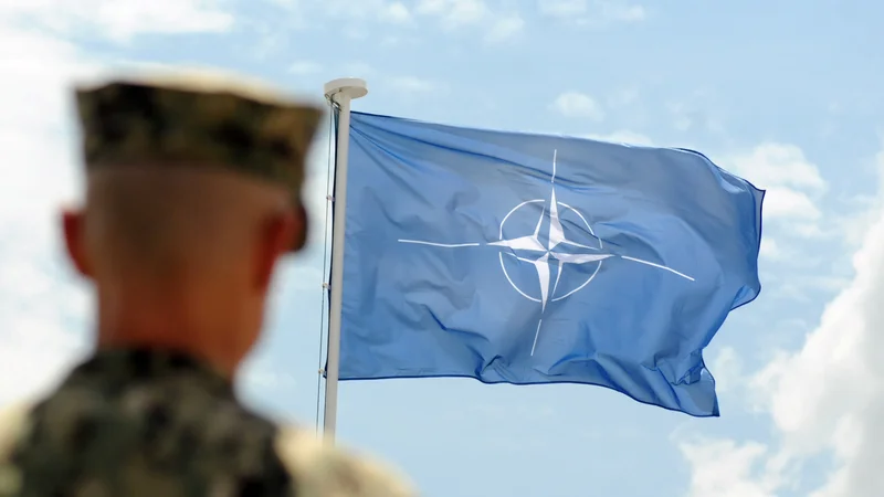 Fotografija: NATO peace-keeping mission KFOR marks 20th anniversary of their formation during a ceremony in Pristina, Kosovo, June 11, 2019. REUTERS/Laura Hasani - RC16AFD71590 Foto Laura Hasani Reuters