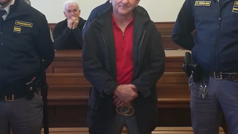 Fotografija: Senad Softić je bil na prvem sojenju obsojen na 26 let zapora. FOTO: Aleš Andlovič
