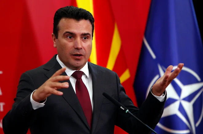 Članstvo Severne Makedonije v Natu, ki je po zeleni luči ameriškega senata, zanesljivo pred vrati, je le obliž na rano. FOTO: Ognen Teofilovski/Reuters