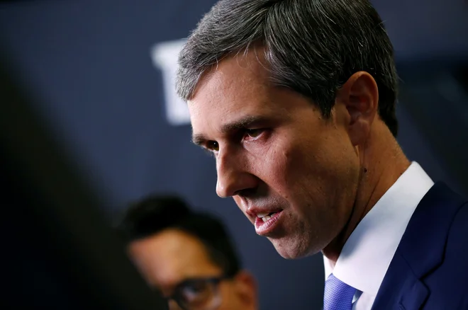 Beto O&#39;Rourke zapušča tekmo. FOTO: Aaron Josefczyk Reuters