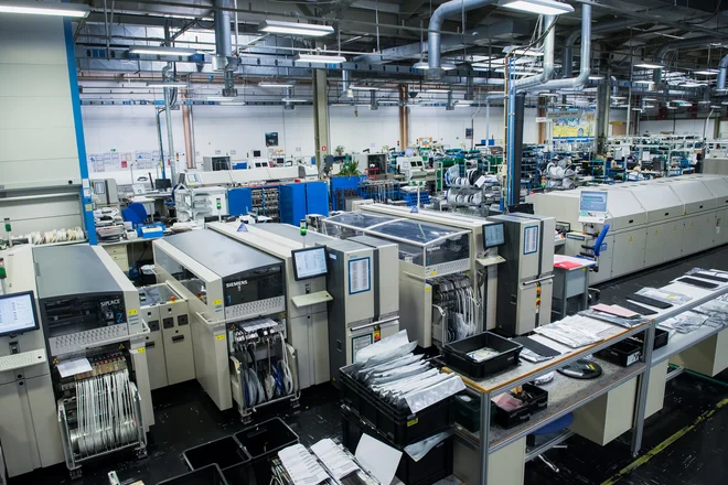 Iskratel na področju storitev elektronske proizvodnje širi poslovanje na rastoče trge, zlasti v regijo DACH. V prihodnjem letu načrtujejo odprtje predstavništva v Nemčiji. FOTO: Iskratel