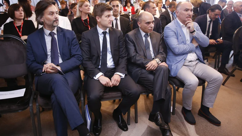 Po mnenju Zdravka Marića (drugi z leve) bo tako kot doslej eno glavnih gonil rasti hrvaškega BDP domače povpraševanje. FOTO: Marko Todorov/ Cropix
