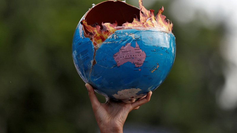 Fotografija: »Podnebna kriza je prispela in se poglablja hitreje, kot je pričakovala večina znanstvenikov. «FOTO: Francis Mascarenhas/Reuters