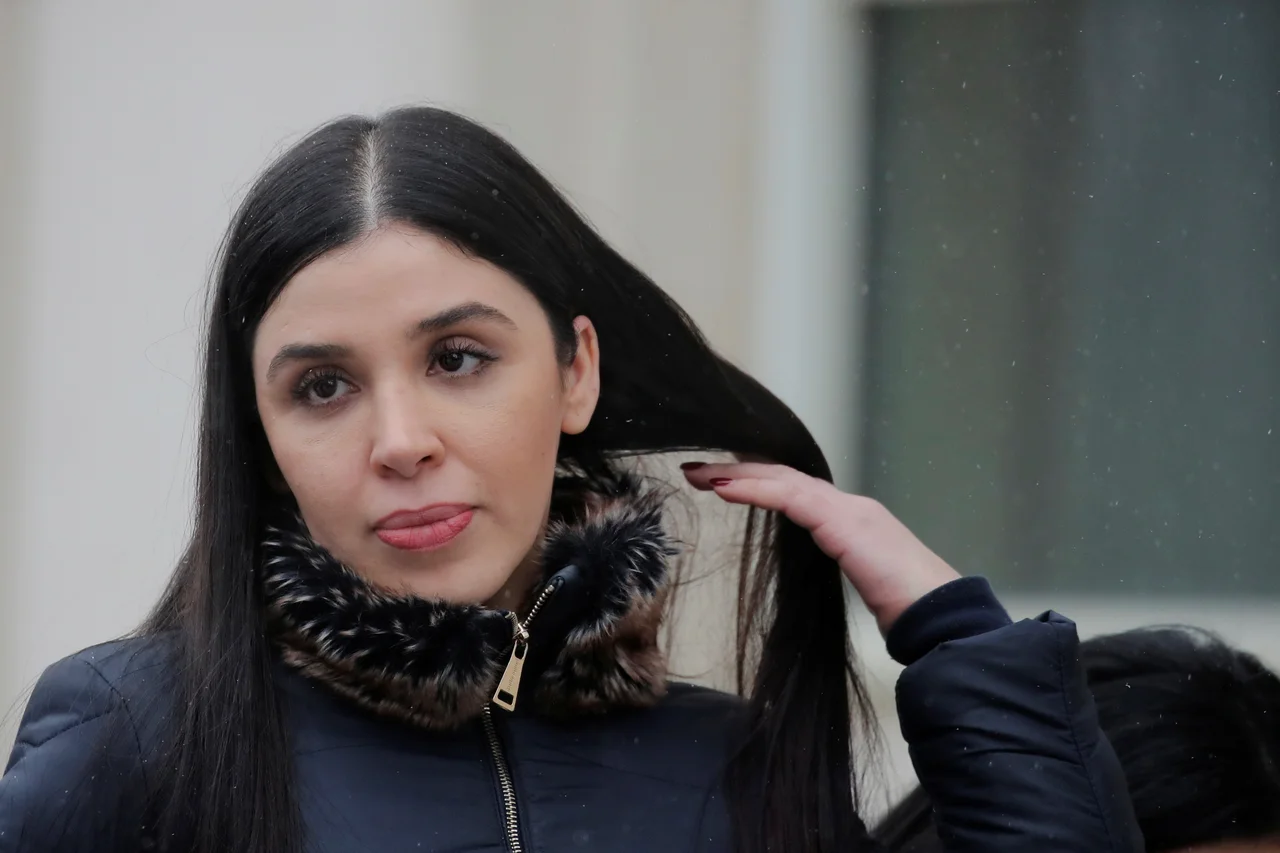 Fotografija: Emma Coronel Aispuro se podaja v sporne vode. FOTO: Reuters