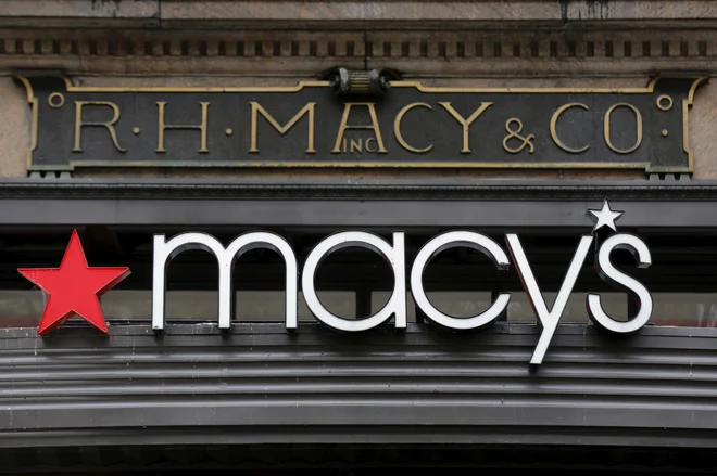 Macy's sicer ni prva ameriška veriga, ki bo leta 2021 s polic umaknila krzno, a vendarle je pomenljiva zaradi velikosti in dosega. FOTO: Reuters