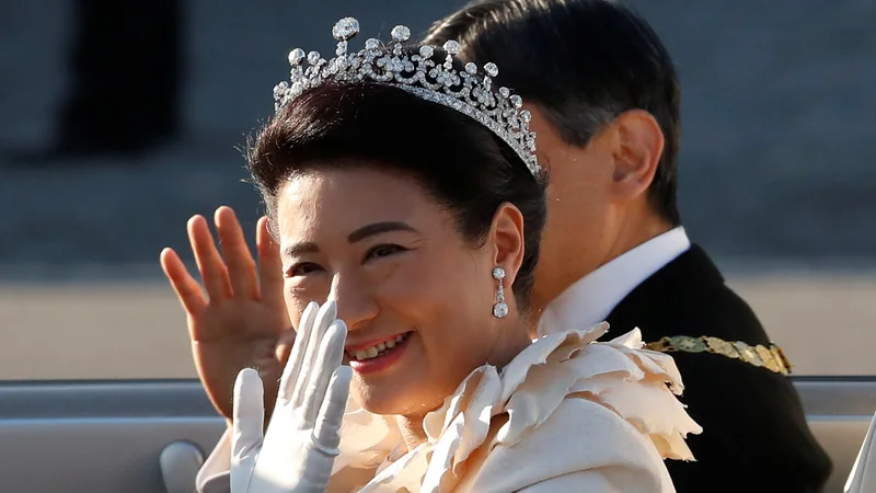 Fotografija: Naruhito je cesarske dolžnosti sicer prevzel 1. maja. FOTO: Kim Hong-ji/Reuters