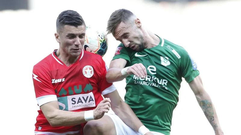 Fotografija: Mihael Klepač (levo) in tudi Endri Cekici sta minuli konec tedna blestela v Fazaneriji in Stožicah. FOTO: Roman Šipić/Delo