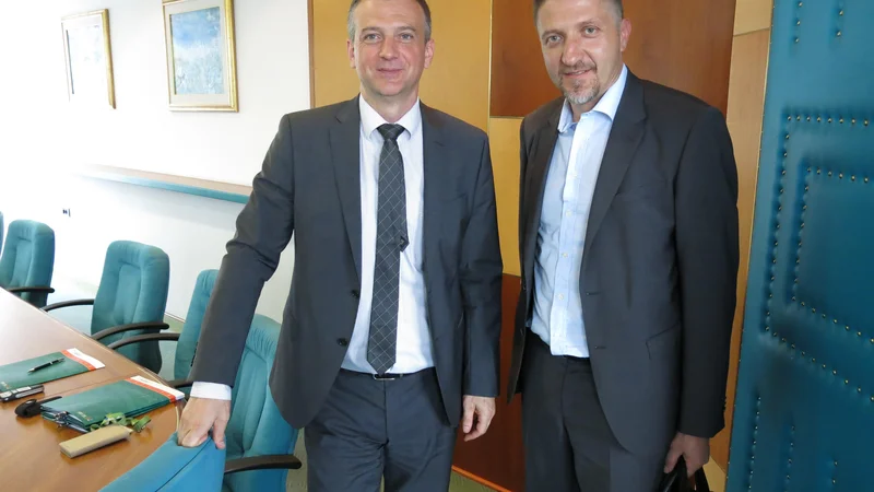 Danes razrešeni predsednik uprave Intereurope Ernest Gortan in nekdanji predsednik nadzornega sveta družbe Klemen Boštjančič. Foto Boris Šuligoj