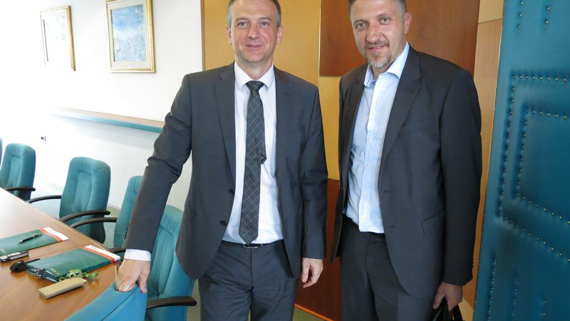 Fotografija: Danes razrešeni predsednik uprave Intereurope Ernest Gortan in nekdanji predsednik nadzornega sveta družbe Klemen Boštjančič. Foto Boris Šuligoj