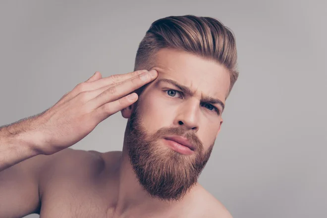 <strong>Telesna samopodoba </strong>pa je precej odvisna od izpostavljenosti medijem ...&nbsp;Foto: Shutterstock