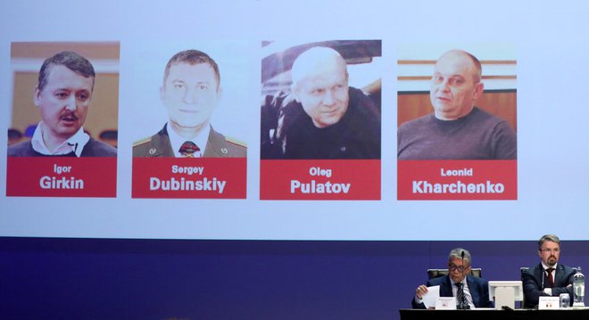 Za sestrelitev so osumljeni ruski obveščevalec Igor Girkin, znan pod psevdonimom Strelkov, Sergej Dubinski, Oleg Pulatov in Leonid Karčenko. Verjetno jim bodo sodili v odsotnosti. FOTO: Reuters