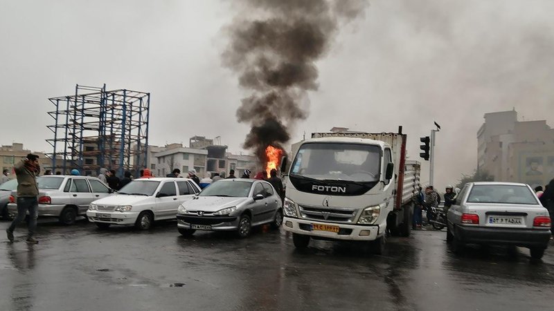 Fotografija: Protesti v Iranu. FOTO: AFP