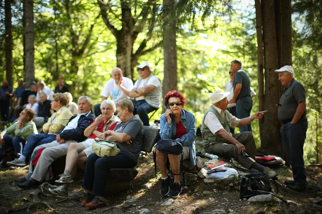 Ob&nbsp;2,5-odstotni gospodarski rasti bodo upokojenci deležni izredne uskalditve pokojnin, vprašanje pa je, ali bo ta 1-odstotna ali za vse enak znesek.&nbsp;Foto Jure Eržen/delo